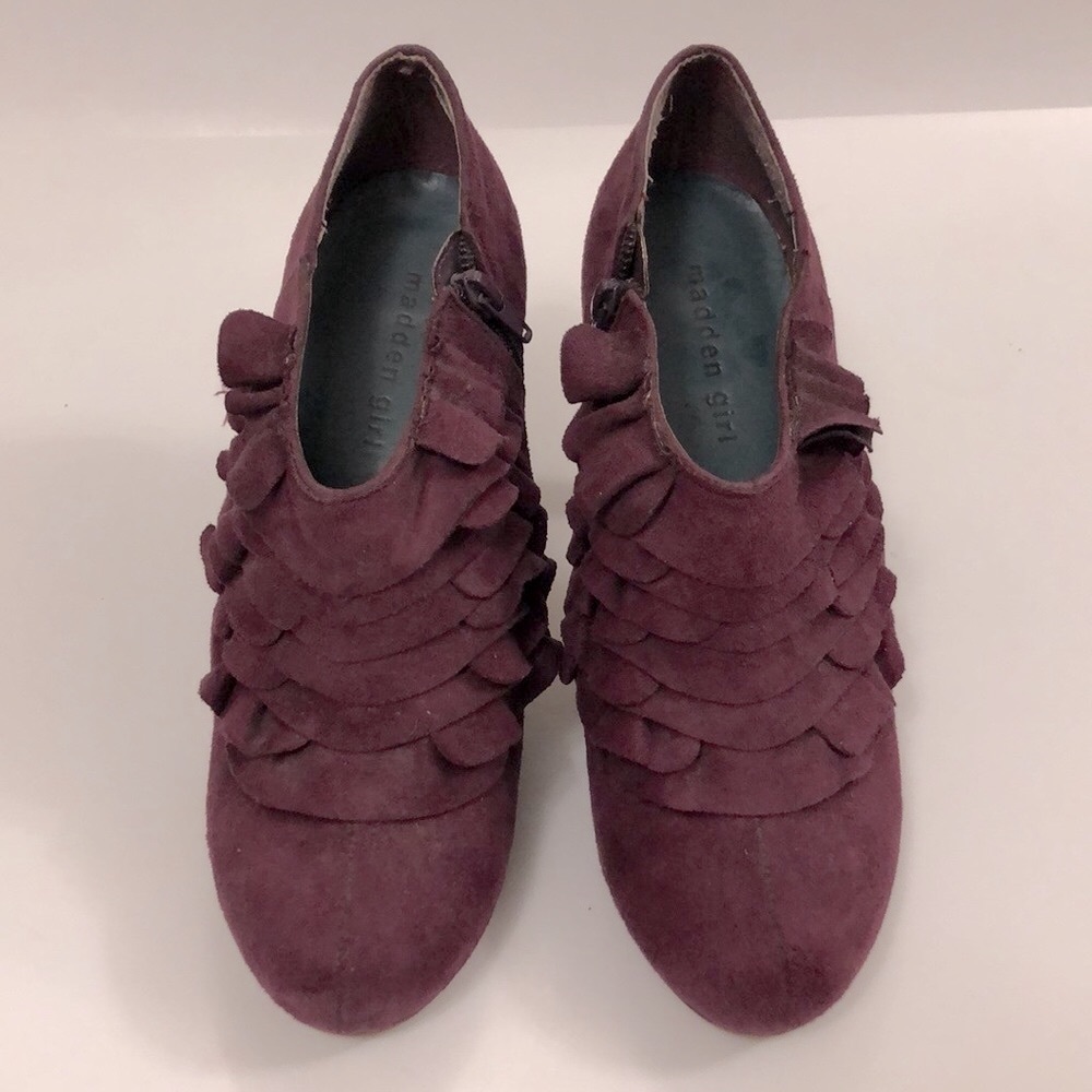 Madden Girl 9 Purple Ankle Boot Heel shoe Platform Ruffle side zipper Excellent - Picture 2 of 11